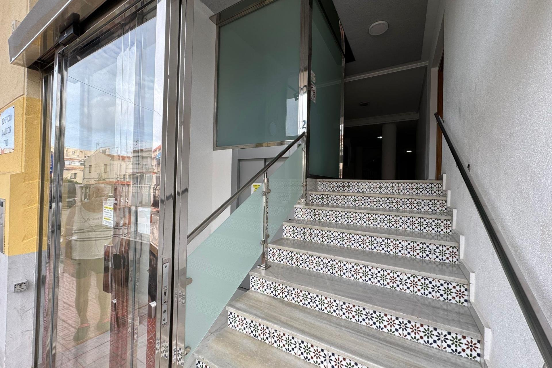 Вторичное жилье - Студия - Torrevieja - Estacion de autobuses