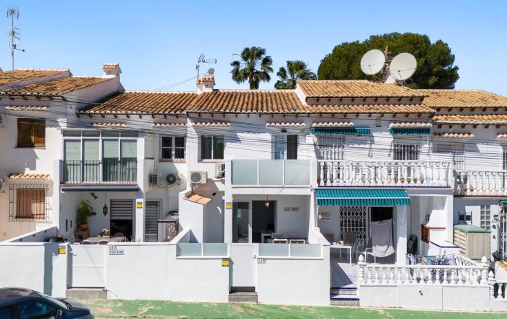  - Вторичное жилье - Torrevieja - Lago jardin