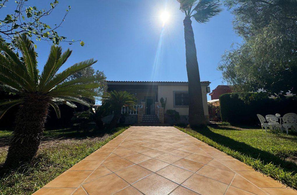 Вторичное жилье -  - Torrevieja - Los altos
