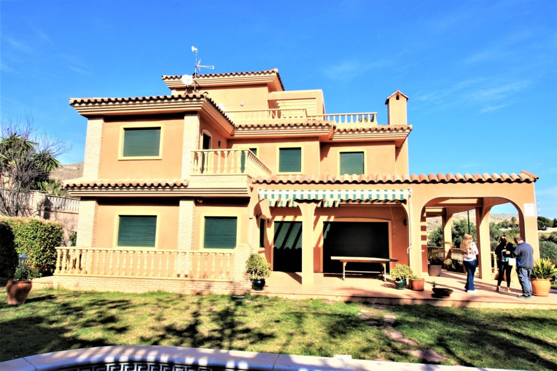 Вторичное жилье - Villa - El Campello - Campello