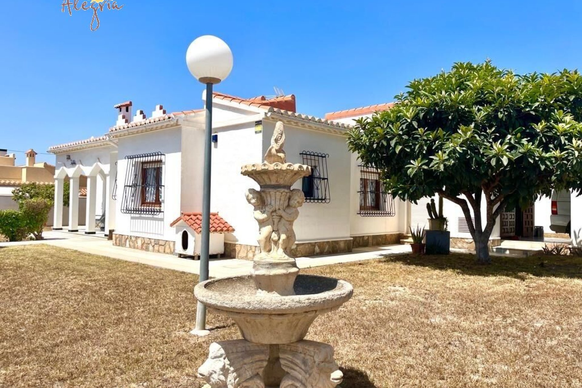 Вторичное жилье - Villa - Torrevieja - Torreta florida