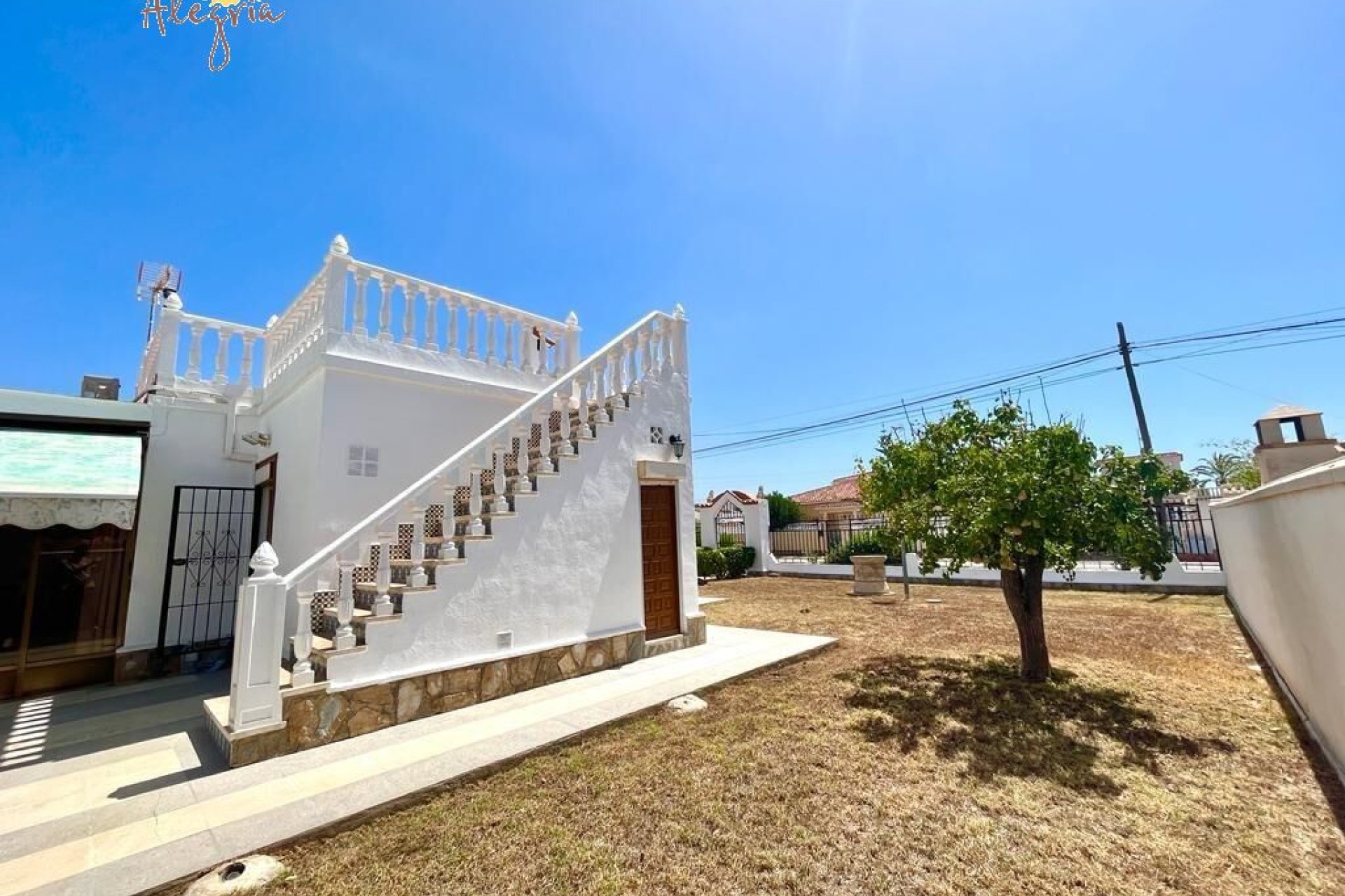 Вторичное жилье - Villa - Torrevieja - Torreta florida