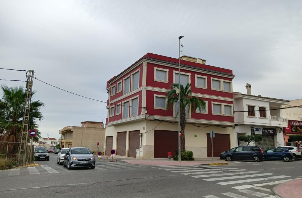 Вторичное жилье - Здание - Los Montesinos