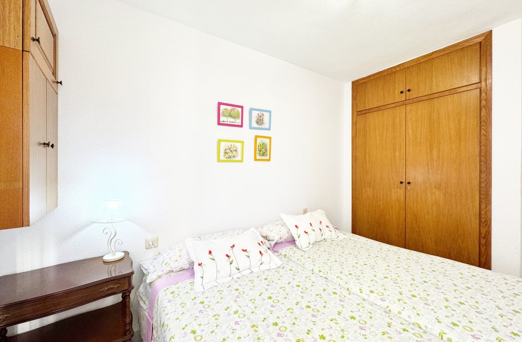 Resale - Apartment - Orihuela - Orihuela Costa