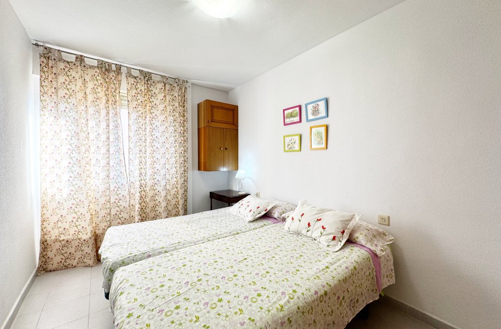 Resale - Apartment - Orihuela - Orihuela Costa