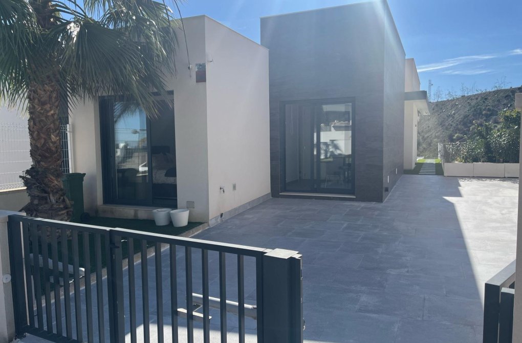 Reventa - Chalet - San Miguel de Salinas - Costa blanca sur