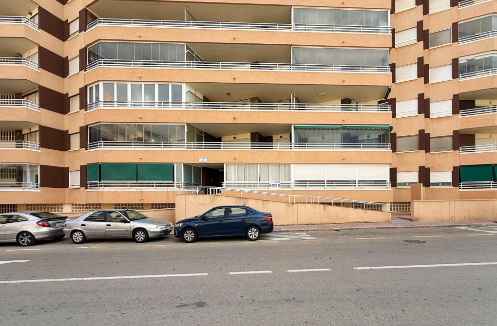 Reventa - Apartamento - Torrevieja - La Mata