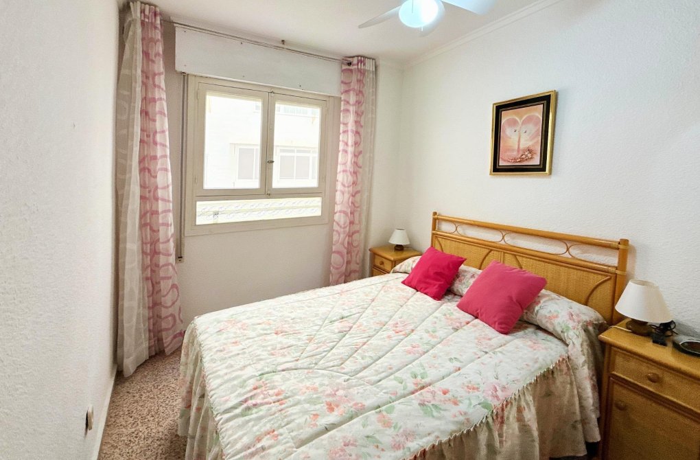 Reventa - Apartamento - Torrevieja - La Mata