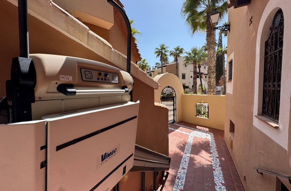 Reventa - Apartamento - Torrevieja - Aldea del mar