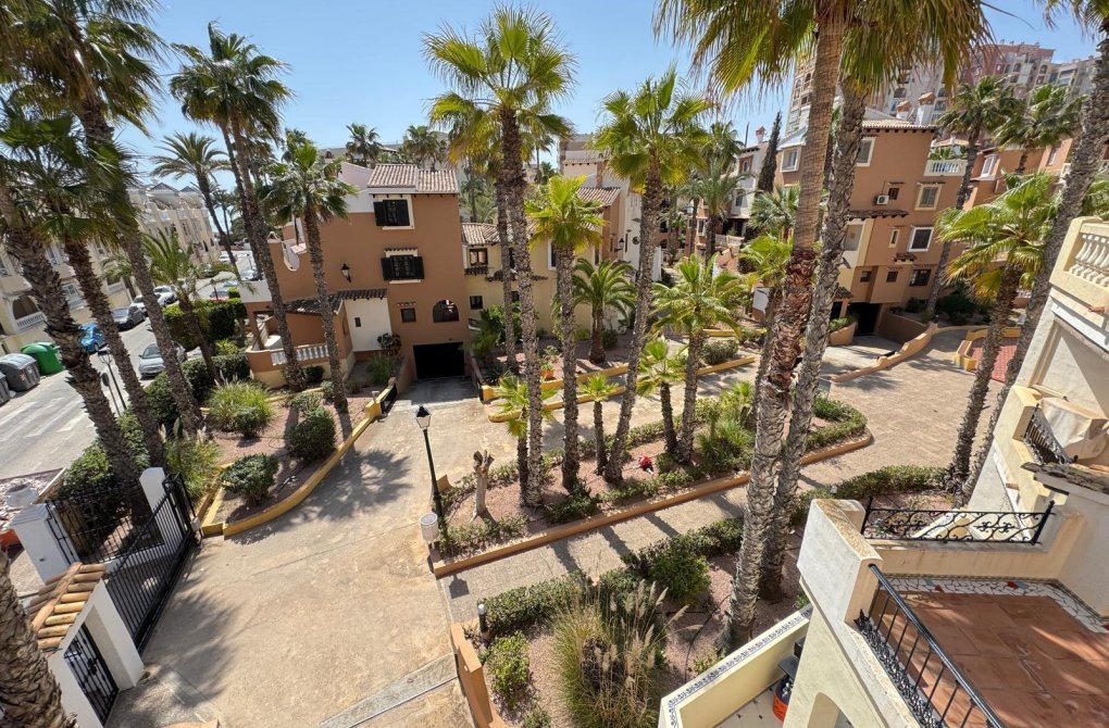 Reventa - Apartamento - Torrevieja - Aldea del mar