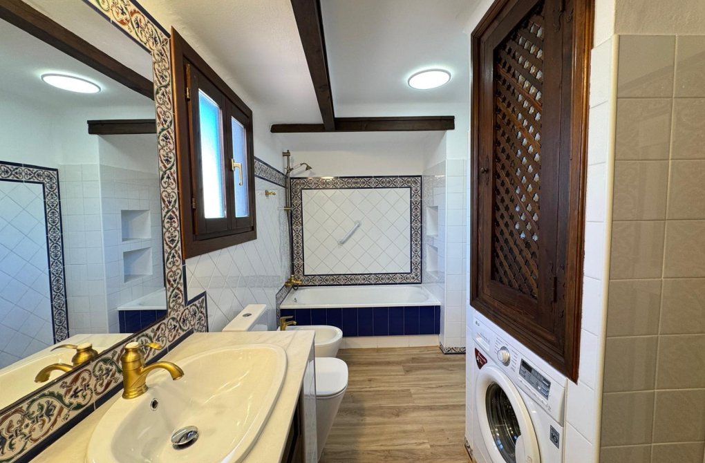 Reventa - Apartamento - Torrevieja - Aldea del mar