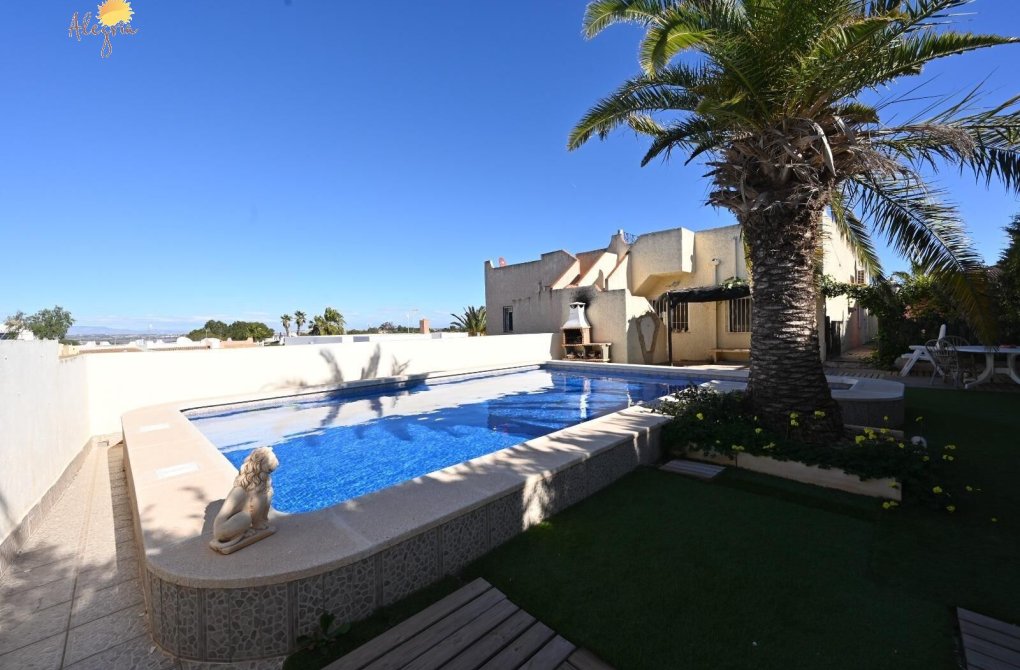 Reventa - Casa adosada - Orihuela - Urbanización Perla del Mar