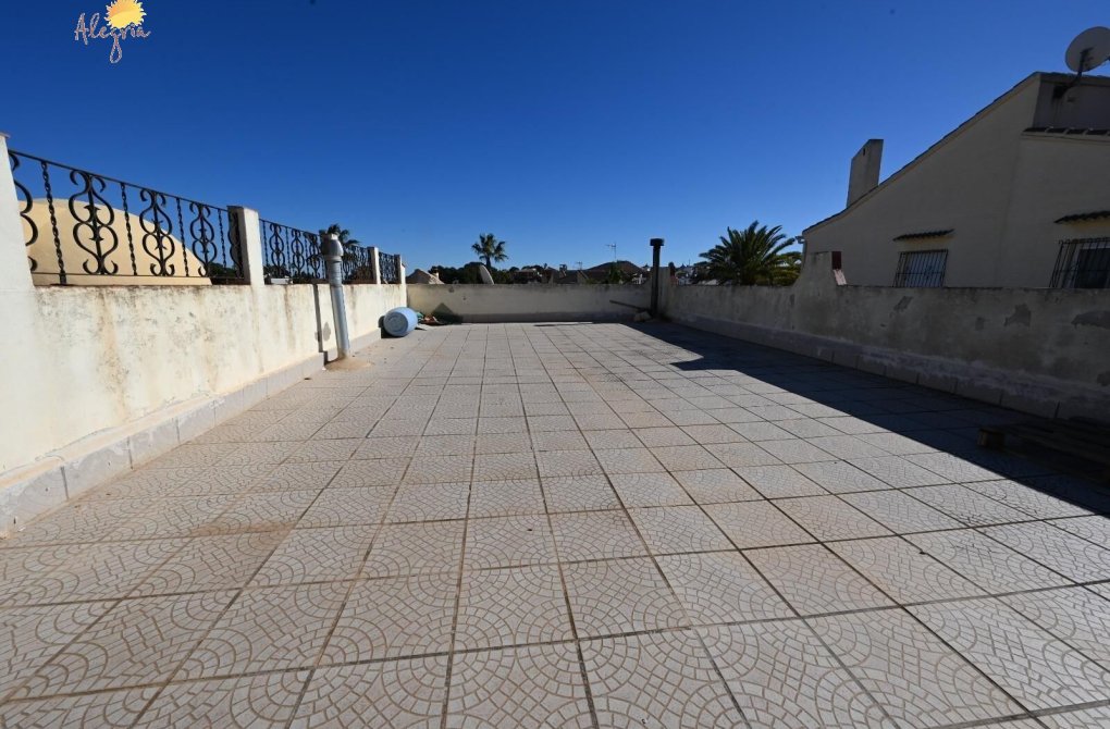 Reventa - Casa adosada - Orihuela - Urbanización Perla del Mar