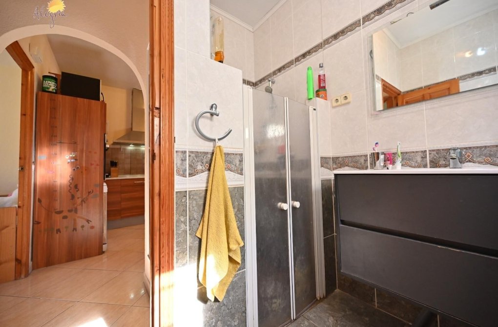 Reventa - Casa adosada - Orihuela - Urbanización Perla del Mar