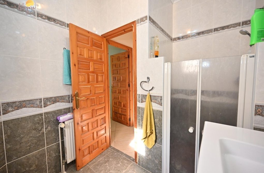 Reventa - Casa adosada - Orihuela - Urbanización Perla del Mar