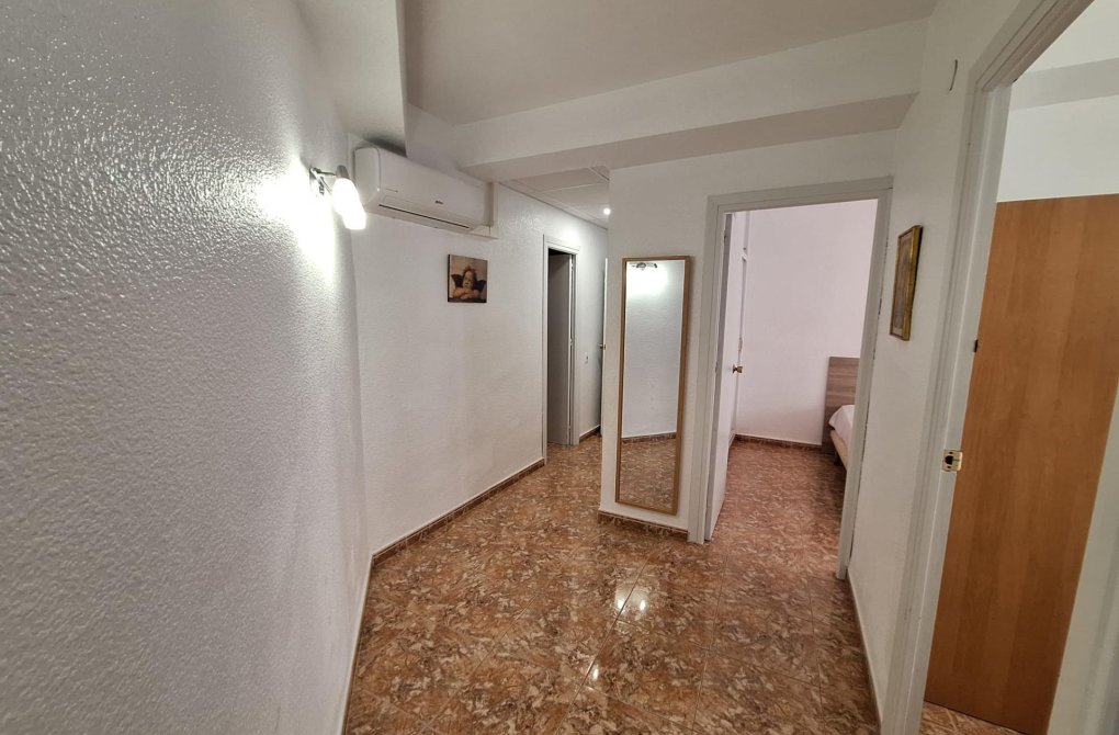 Reventa - Apartamento - Torrevieja - Centro
