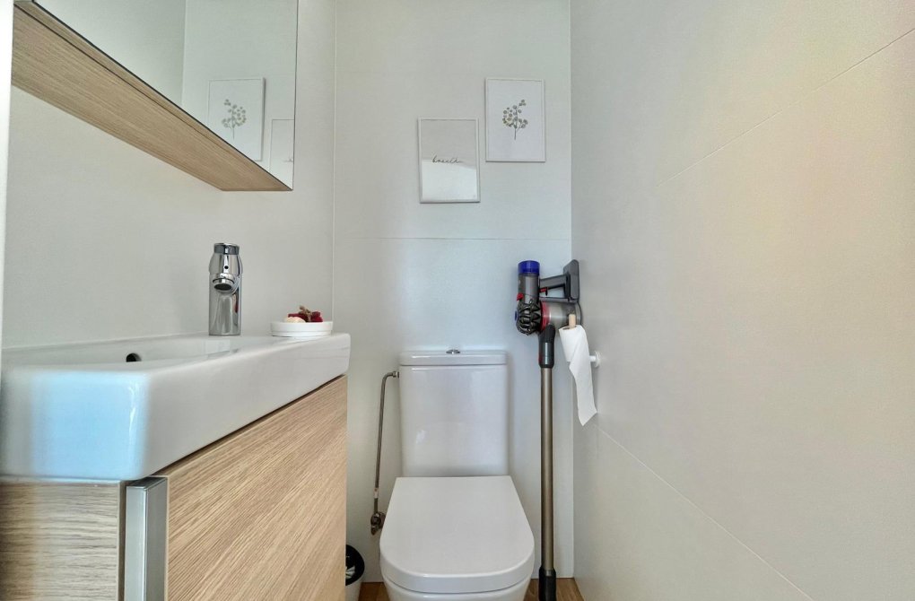 Reventa - Apartamento - Torrevieja - Calas blanca