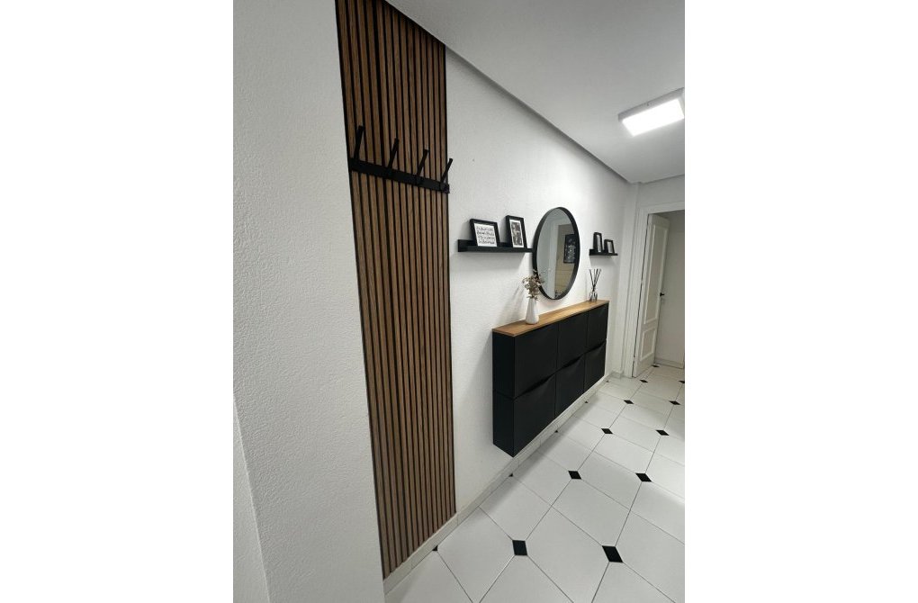 Reventa - Apartamento - Torrevieja - Centro