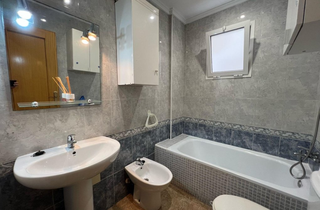 Reventa - Apartamento - Torrevieja - Centro