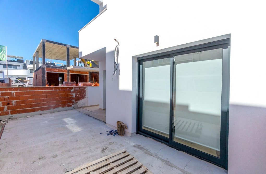 Obra nueva - Bungalow - Torrevieja - Los balcones
