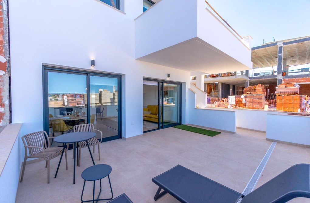 Obra nueva - Bungalow - Torrevieja - Los balcones