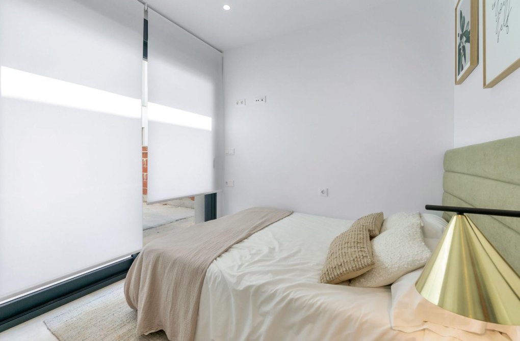 Obra nueva - Bungalow - Torrevieja - Los balcones