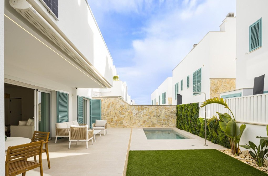 Obra nueva - Bungalow - Pilar de la Horadada - La Torre de la Horadada