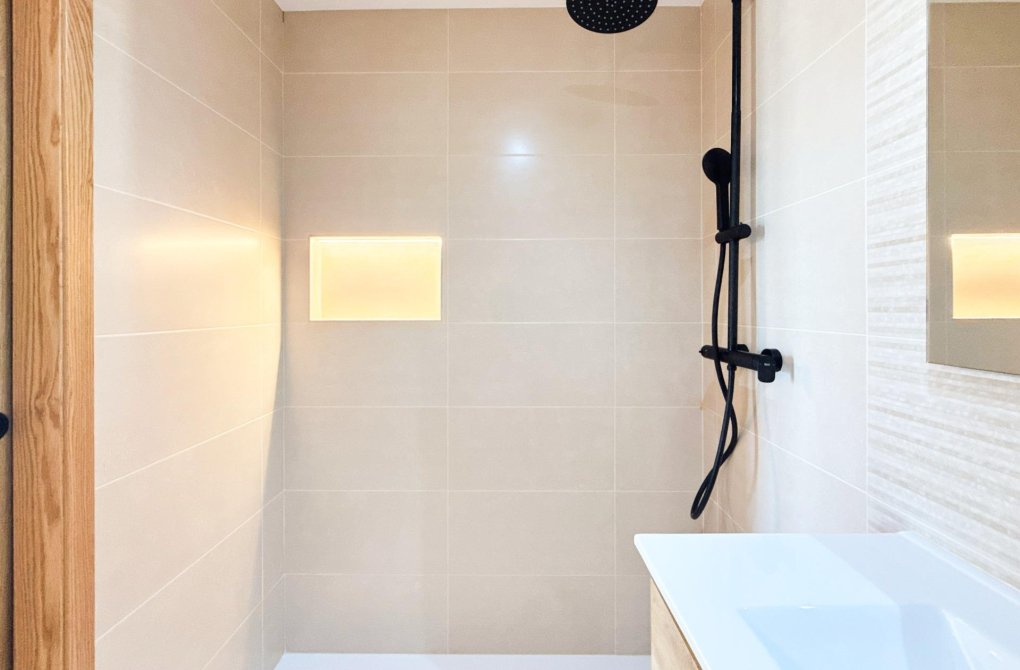 Rynek wtórny - Apartament - Torrevieja - La Mata pueblo