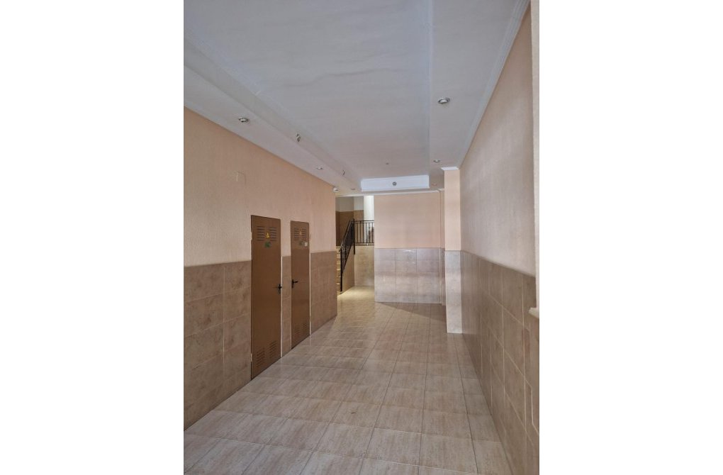 Rynek wtórny - Apartament - Torrevieja - Playa de los locos