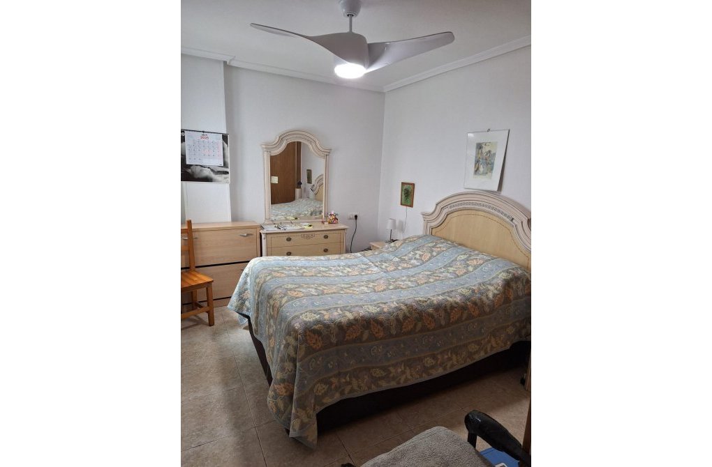 Rynek wtórny - Apartament - Torrevieja - Playa de los locos