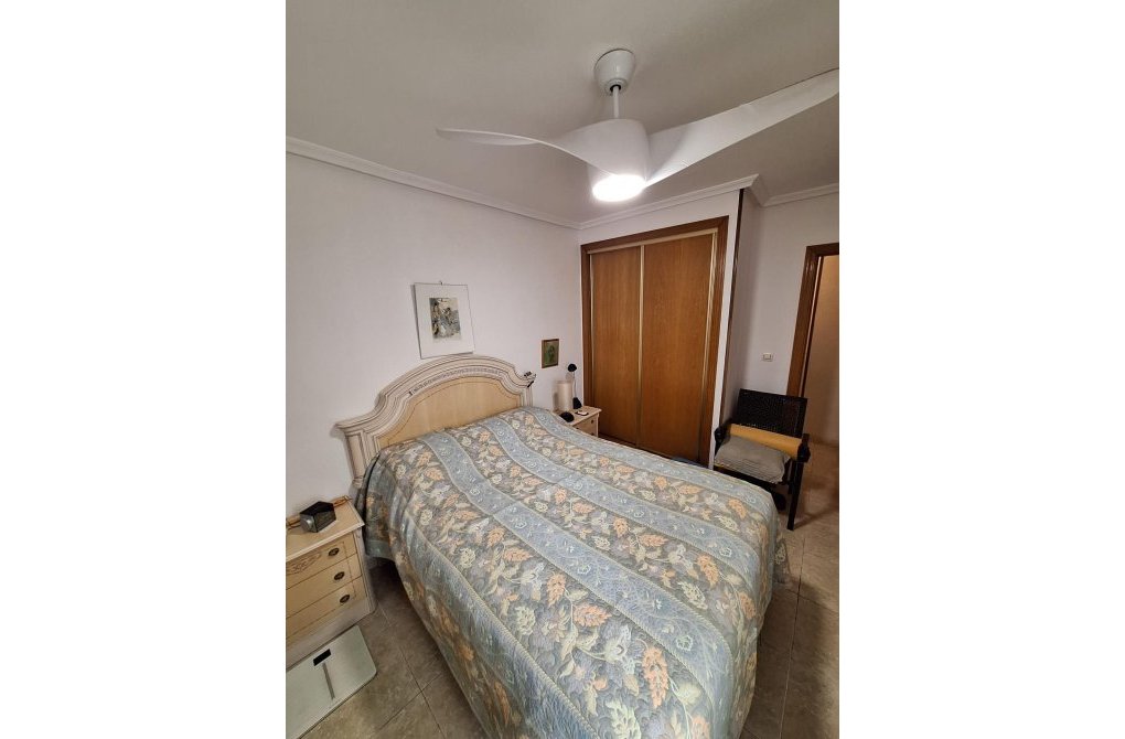 Rynek wtórny - Apartament - Torrevieja - Playa de los locos