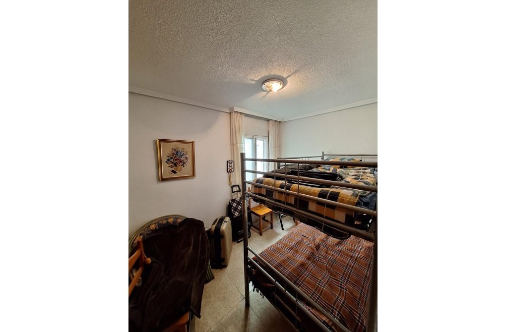 Rynek wtórny - Apartament - Torrevieja - Playa de los locos