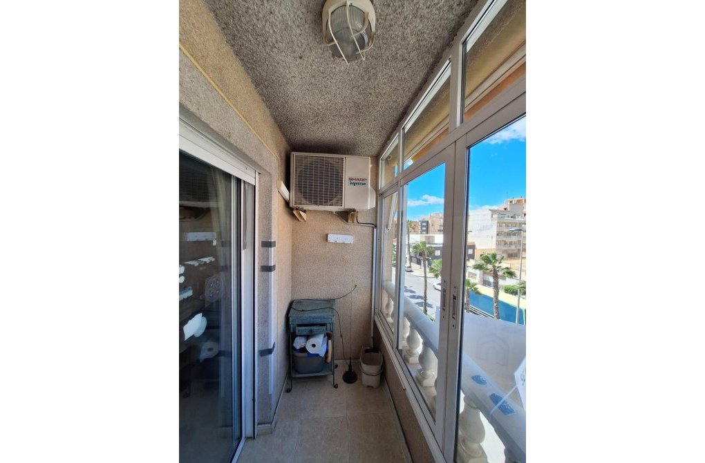 Rynek wtórny - Apartament - Torrevieja - Playa de los locos
