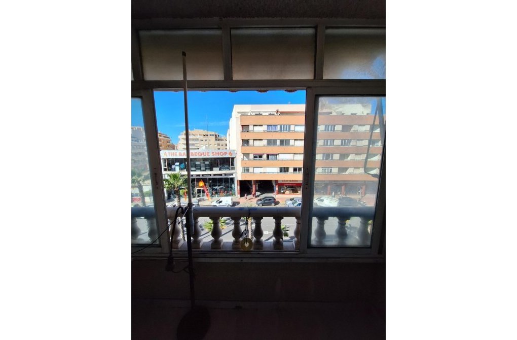 Rynek wtórny - Apartament - Torrevieja - Playa de los locos