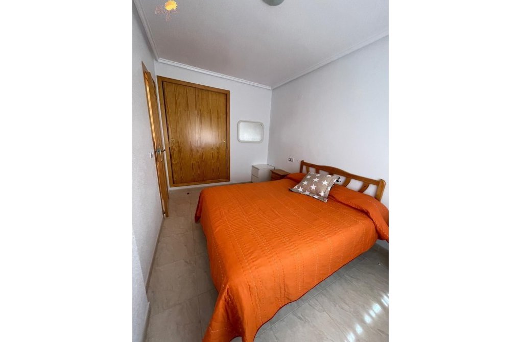 Reventa - Apartamento - Torrevieja - Centro