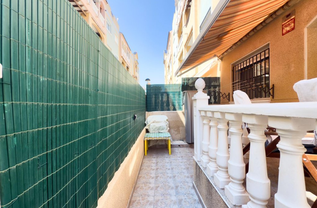 Вторичное жилье - Квартира - Torrevieja - La Mata pueblo