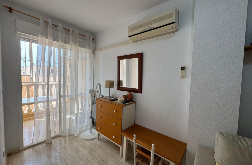 Rynek wtórny - Apartament - Torrevieja - Centro