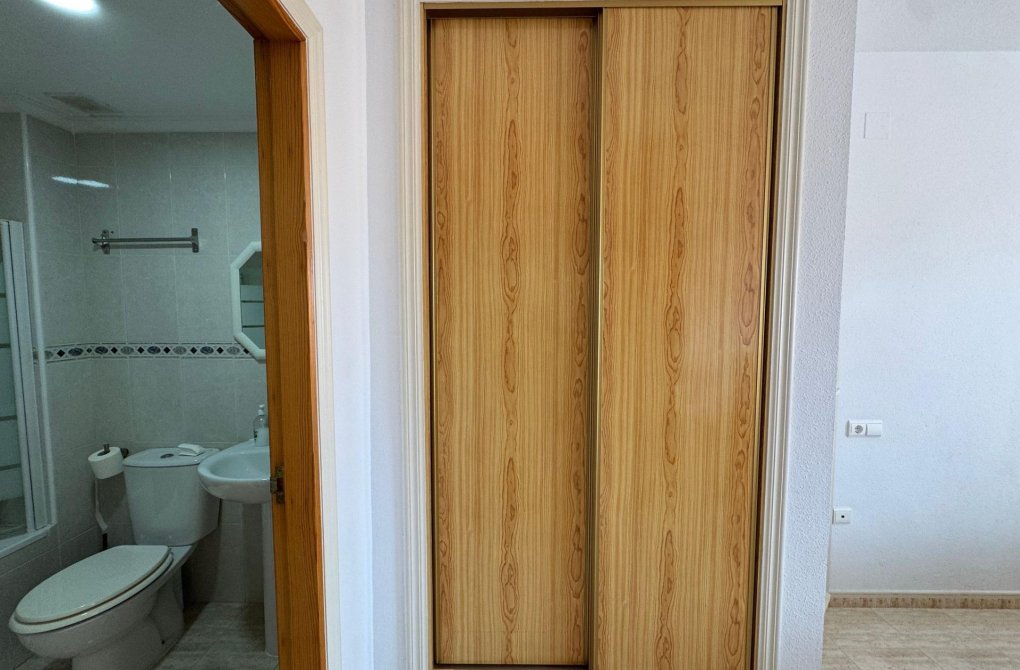 Rynek wtórny - Apartament - Torrevieja - Centro