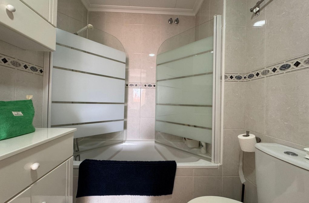 Rynek wtórny - Apartament - Torrevieja - Centro