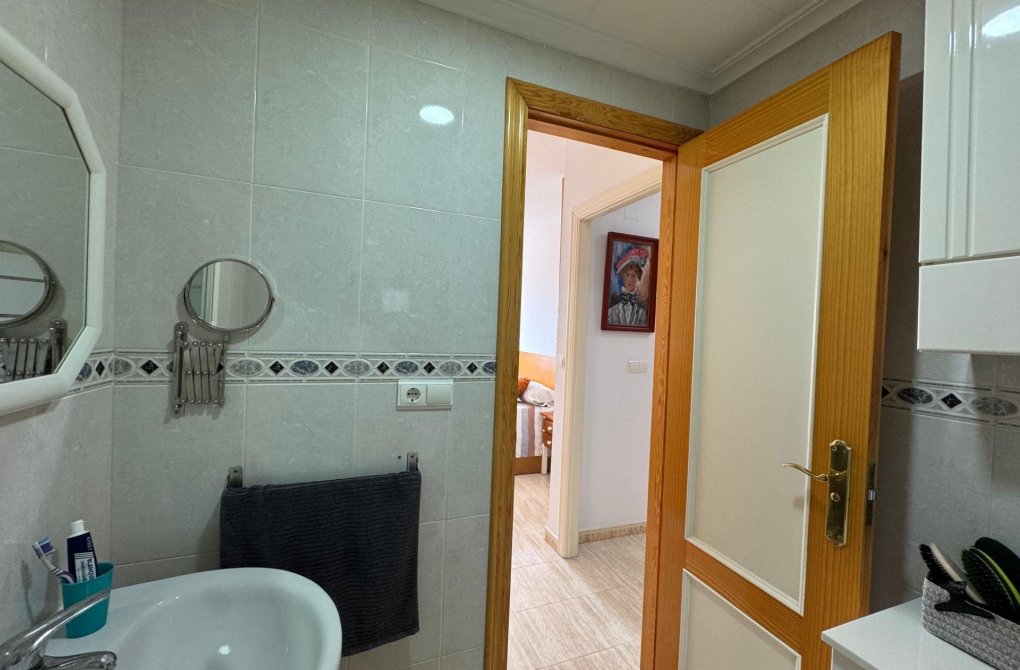 Rynek wtórny - Apartament - Torrevieja - Centro