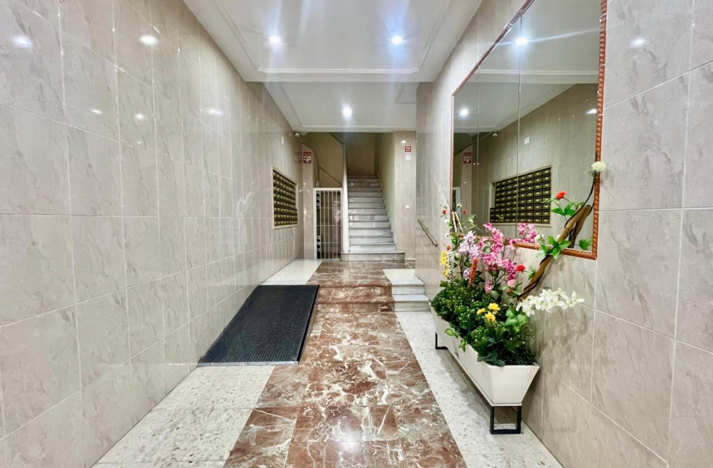 Rynek wtórny - Apartament - Torrevieja - Curva del Palangre