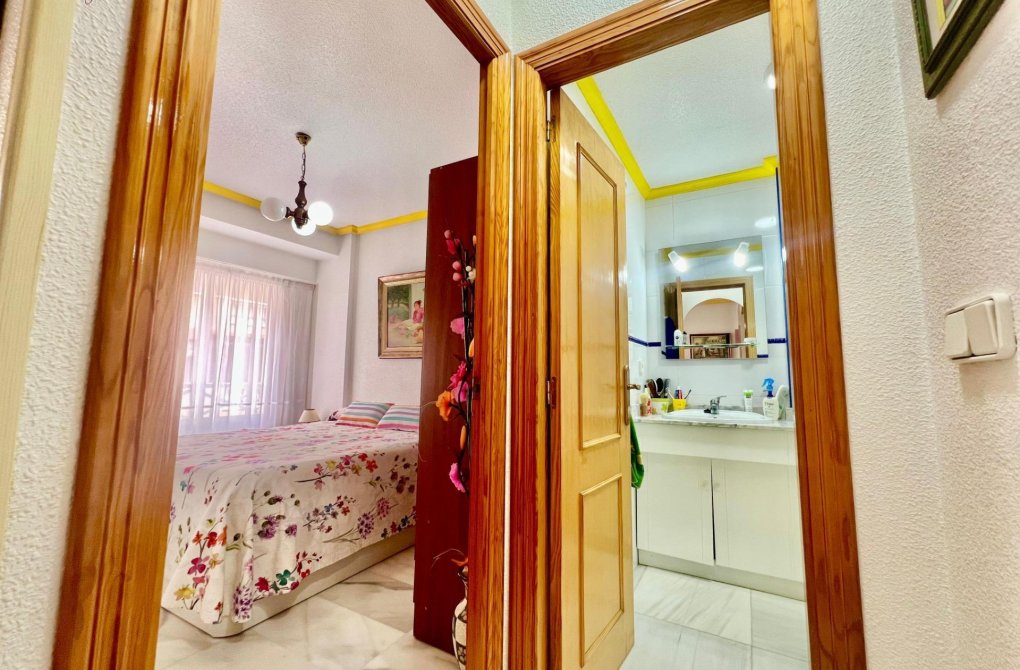 Rynek wtórny - Apartament - Torrevieja - Curva del Palangre