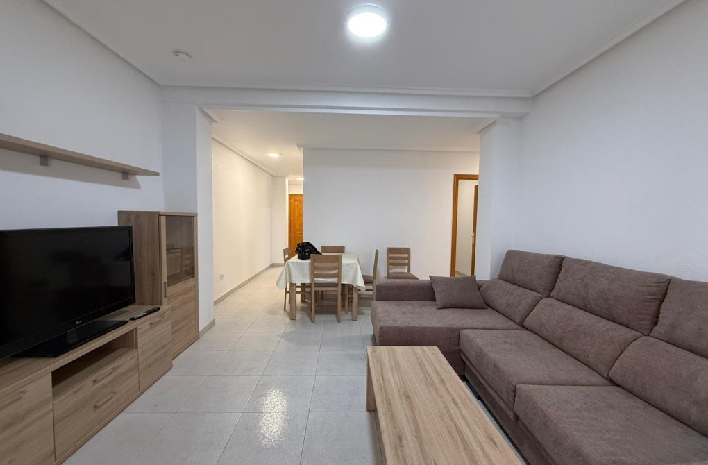 Resale - Apartment - Torrevieja - La Mata