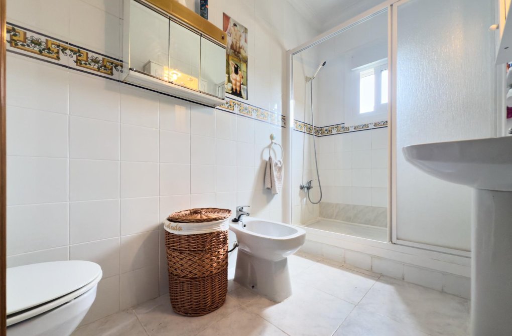 Resale - Bungalow - Torrevieja - Torreblanca