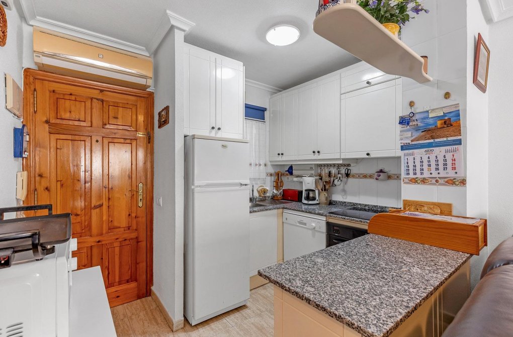 Rynek wtórny - Apartament - Torrevieja - La Siesta - El Salado - Torreta