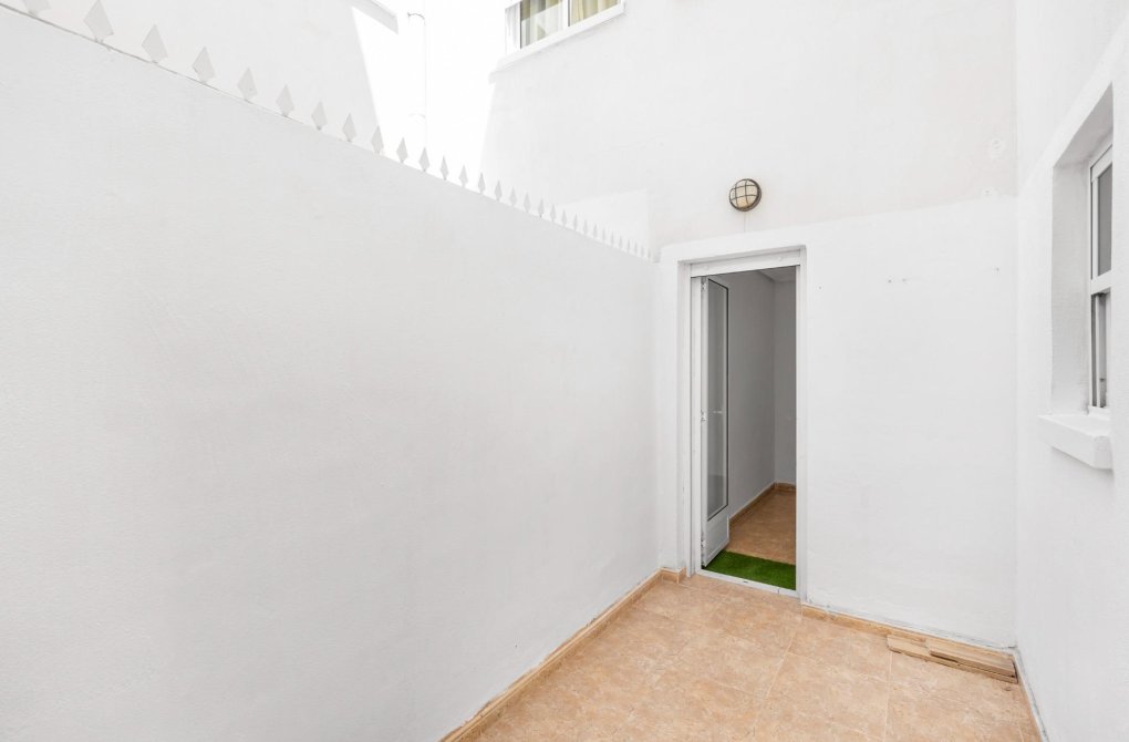 Rynek wtórny - Apartament - Torrevieja - Centro