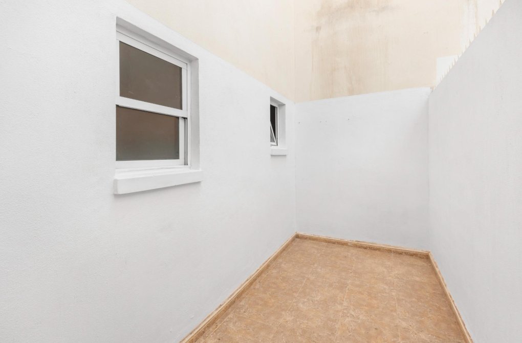 Rynek wtórny - Apartament - Torrevieja - Centro