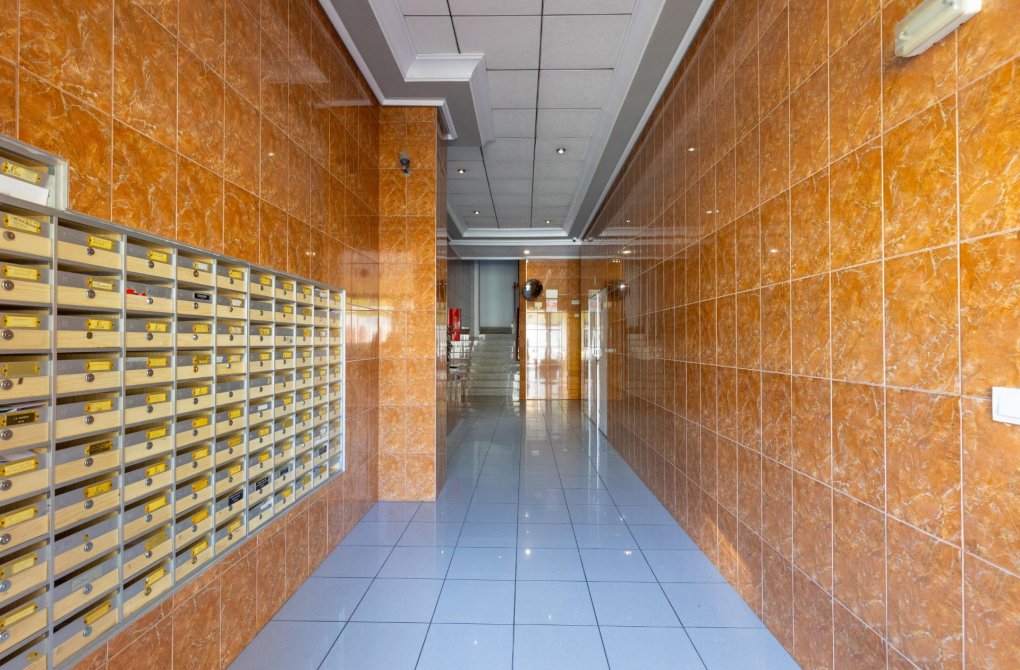 Rynek wtórny - Apartament - Torrevieja - Centro