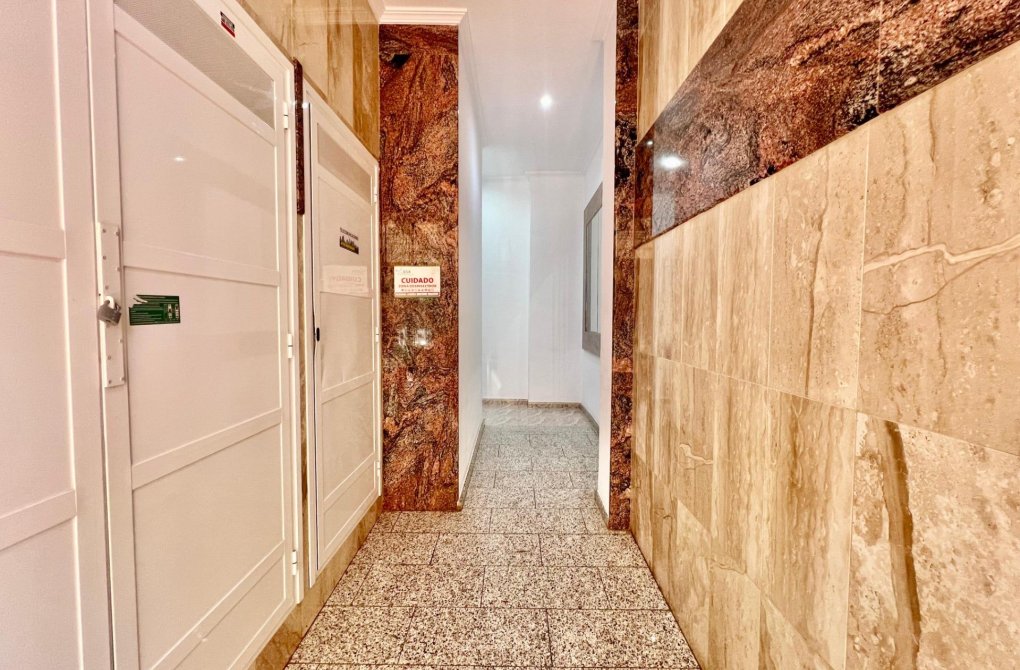 Reventa - Apartamento - Torrevieja - Habaneras
