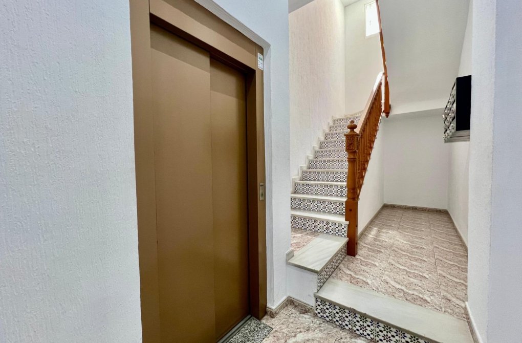 Reventa - Apartamento - Torrevieja - Habaneras